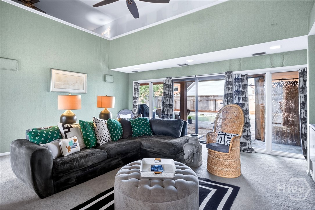 102 Stuart Street Savannah, GA 31405 - Photo 9 of 58