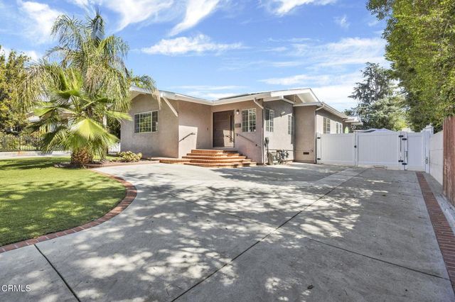 $2,149,000 | 1254 North Hill Avenue, Pasadena, CA 91104