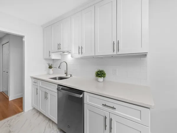 $3,400 | 131 Sewall Avenue, Unit 6, Brookline, MA 02446