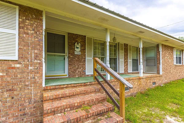 $168,800 | 705 White Oak Drive, Johnsonville, SC 29555