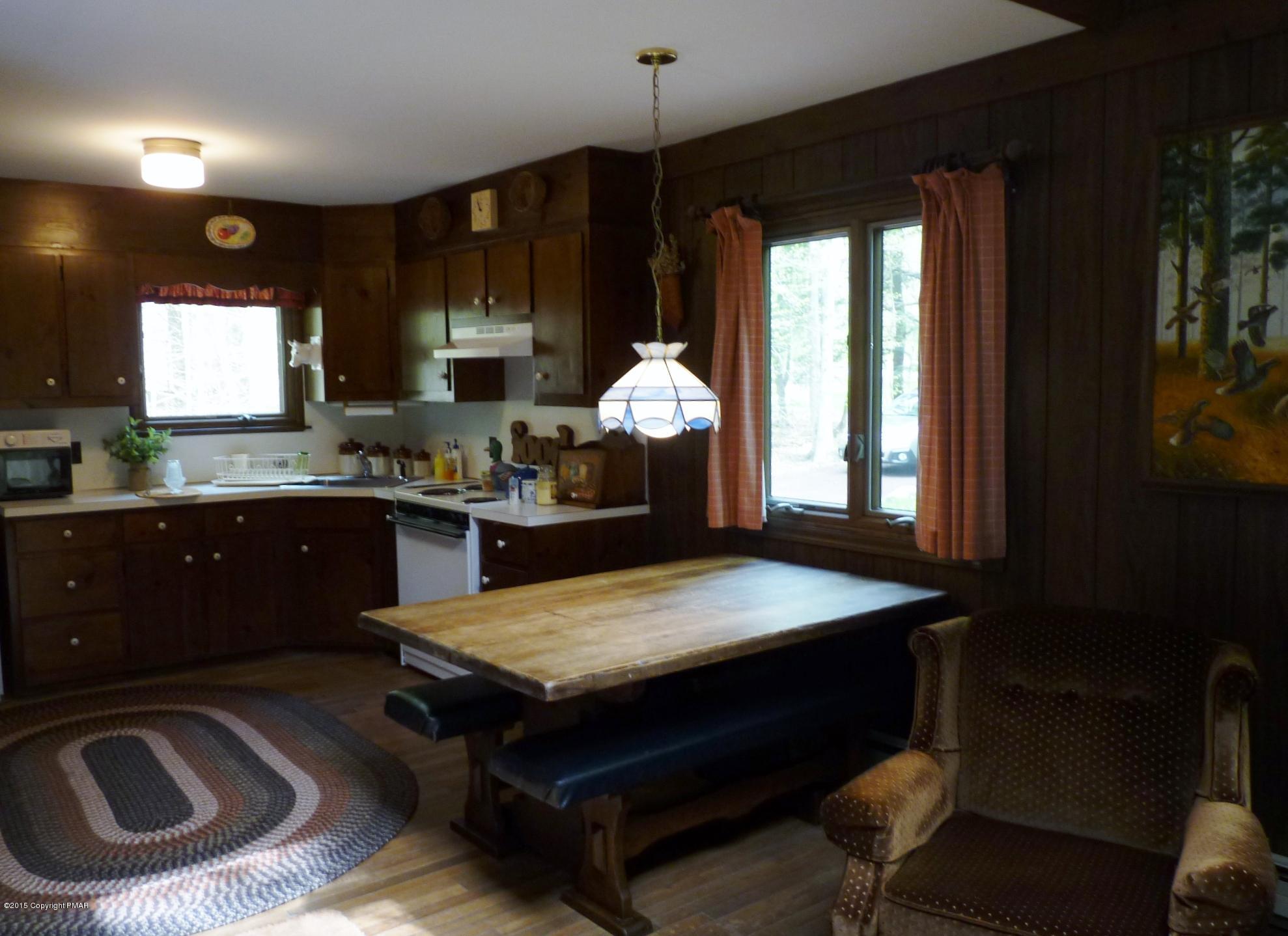 126 King Arthur Road Pocono Lake, PA 18347 - Photo 11 of 20 P1080138