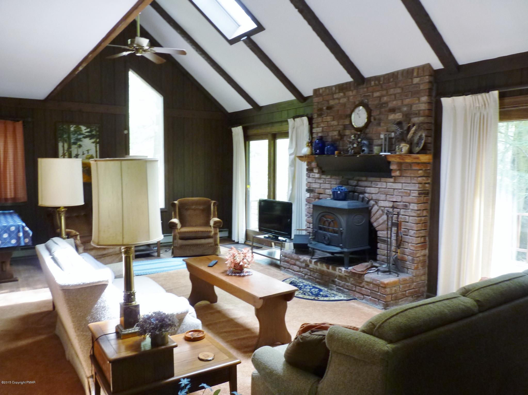 126 King Arthur Road Pocono Lake, PA 18347 - Photo 13 of 20 P1080140