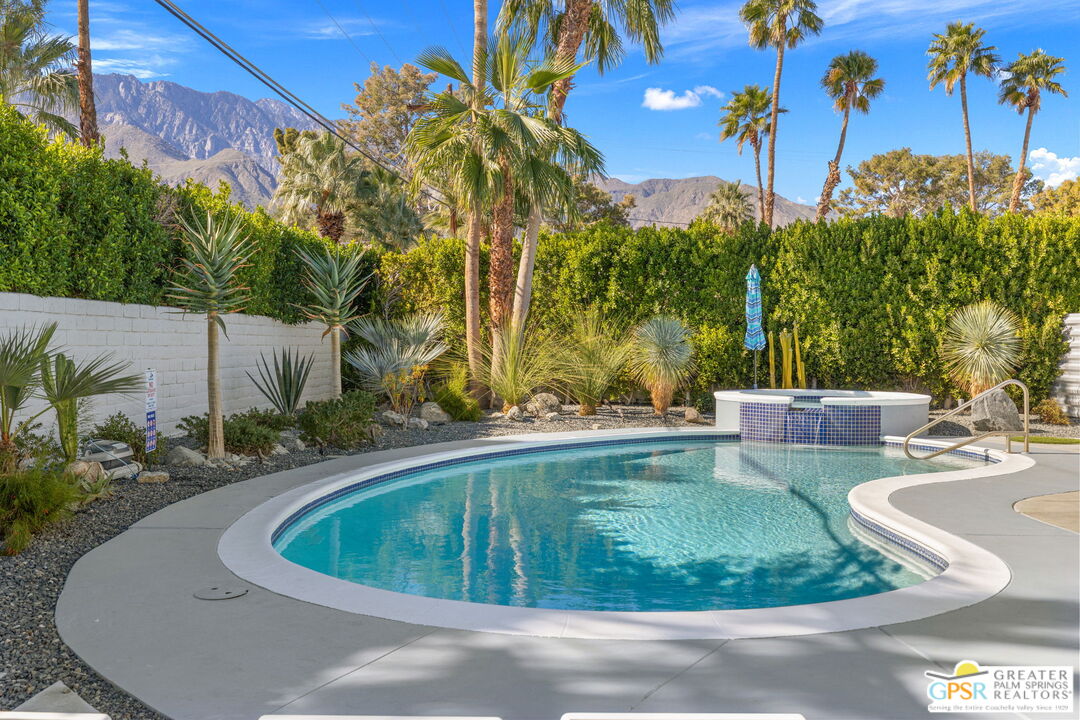 805 East Garden Road Palm Springs, CA 92262 - Photo 18 of 44