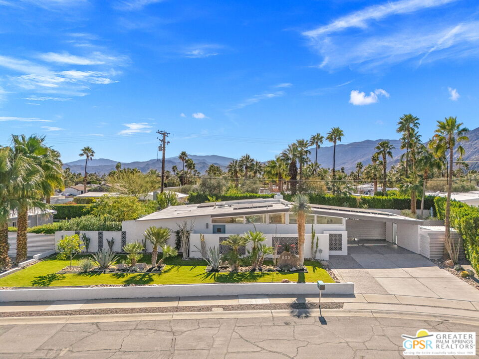 805 East Garden Road Palm Springs, CA 92262 - Photo 8 of 44