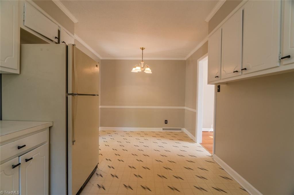 3141 Polo Road Winston-Salem, NC 27106 - Photo 6 of 30 Gallery Image 6