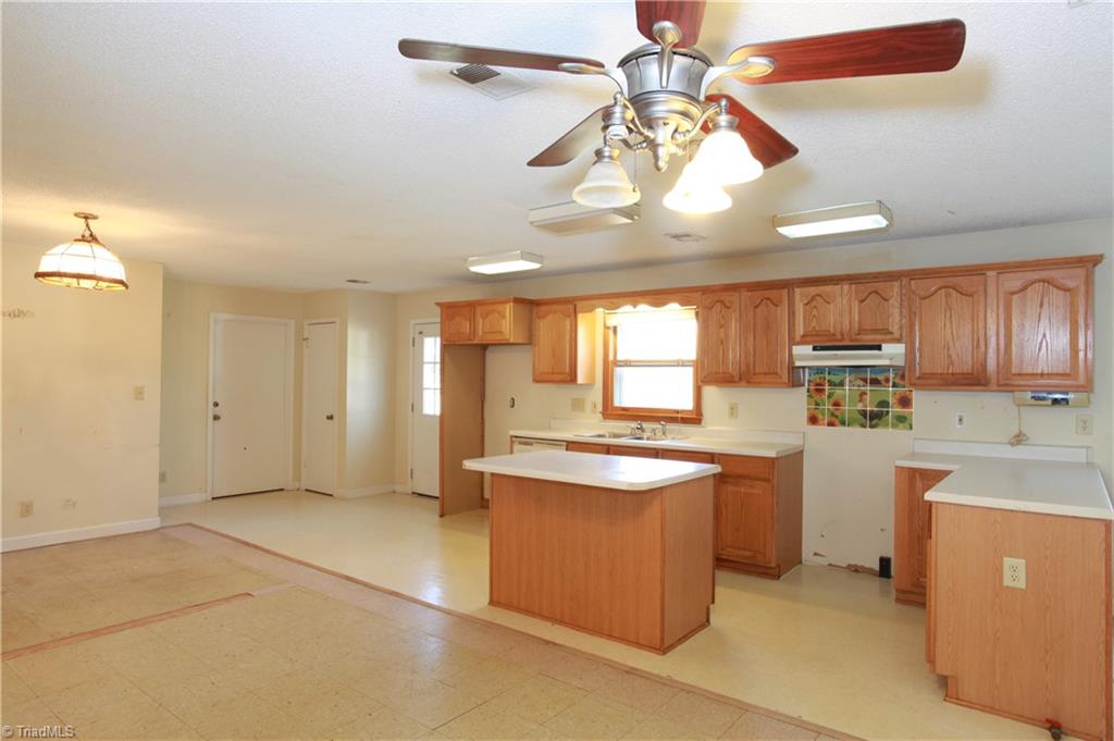 8040 National Service Road Colfax, NC 27235 - Photo 8 of 18
