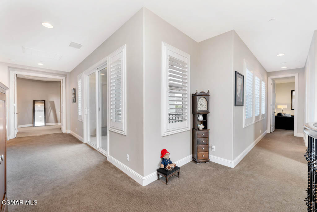 7307 Nicklaus Road Moorpark, CA 93021 - Photo 27 of 96 7307 Nicklaus Rd - HsHProd-81