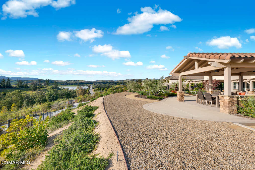 7307 Nicklaus Road Moorpark, CA 93021 - Photo 74 of 96 7307 Nicklaus Rd - HsHProd -48