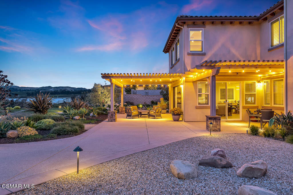 7307 Nicklaus Road Moorpark, CA 93021 - Photo 81 of 96 7307 Nicklaus Rd - HsHProd-1022