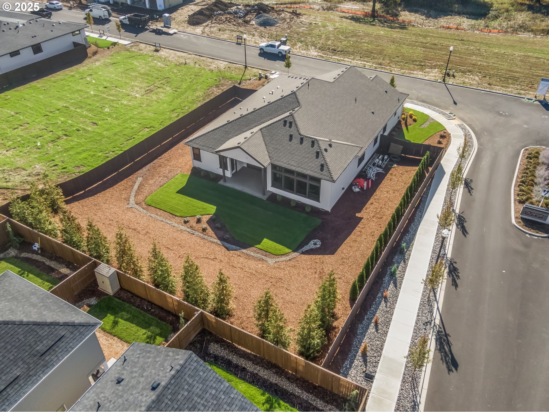 17104 Northwest 7th Avenue Ridgefield, WA 98642 - Photo 5 of 38