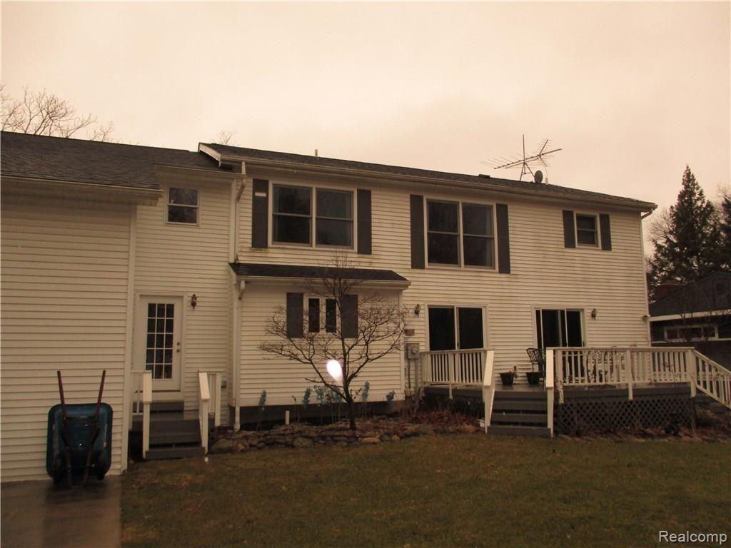 5040 West Harvard Road Clarkston, MI 48348 - Photo 24 of 27 IMG_0093.JPG