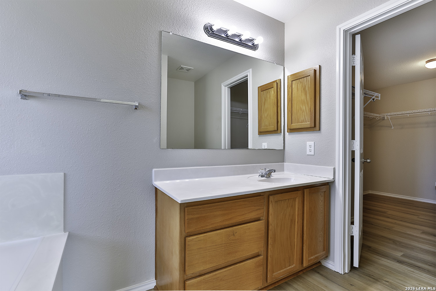 233 North Willow Way Cibolo, TX 78108 - Photo 10 of 23
