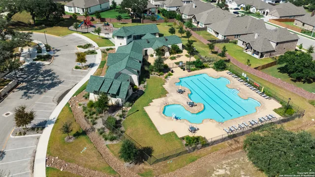 $639,900 | 119 Huntwick Drive, Boerne, TX 78006