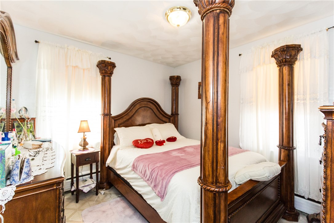 316 Orms Street Providence, RI 02908 - Photo 20 of 40