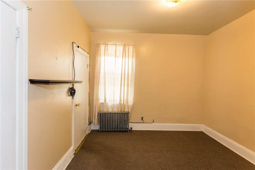 316 Orms Street Providence, RI 02908 - Photo 8 of 40