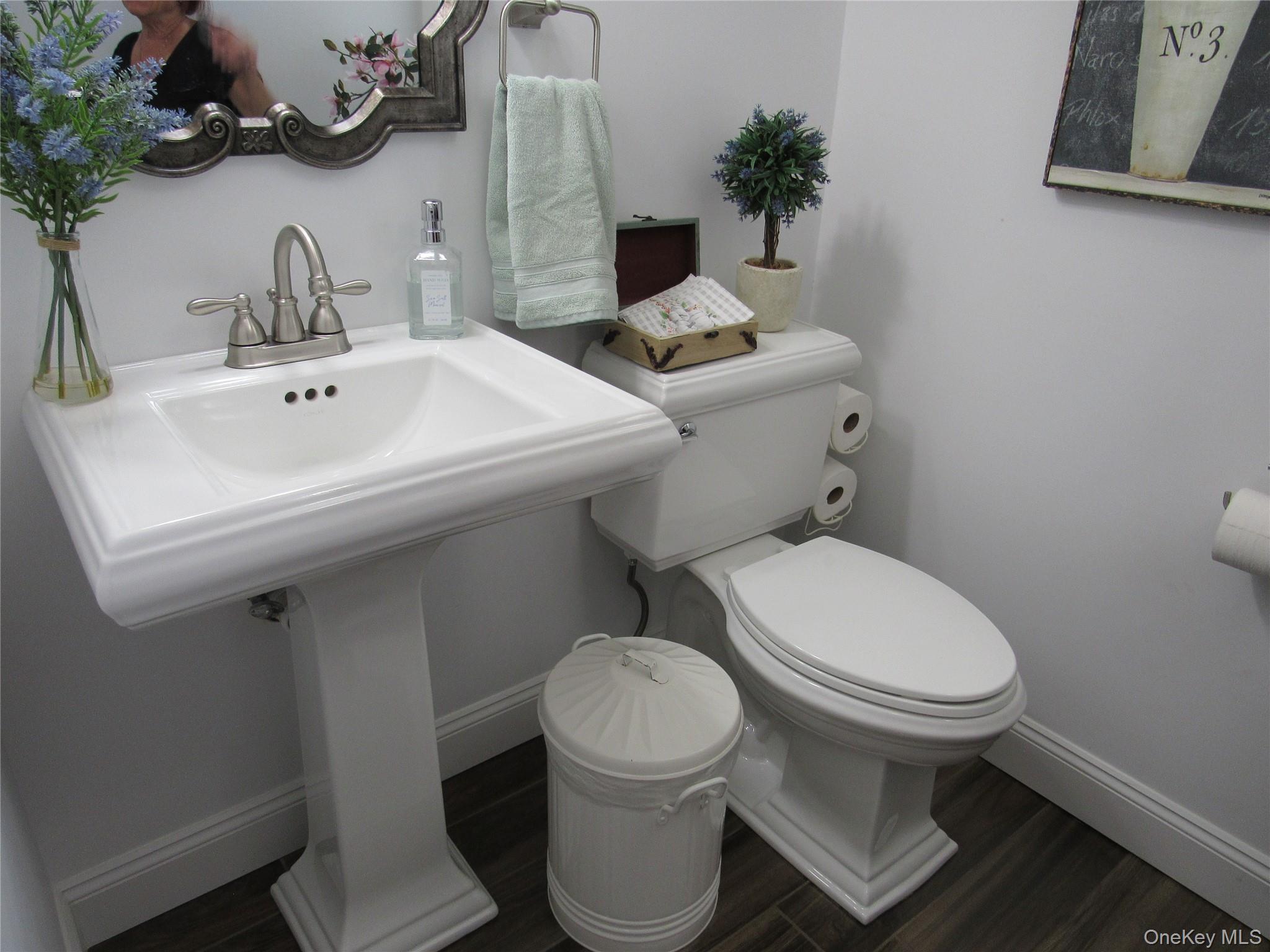 107 Pine Hill Road Chester, NY 10918 - Photo 14 of 33 Half Bath