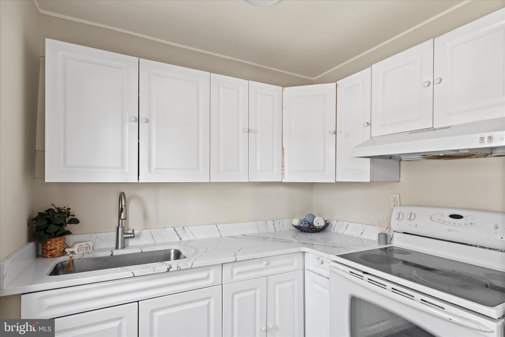 705 Roger Street Salisbury, MD 21804 - Photo 11 of 24 Kitchen