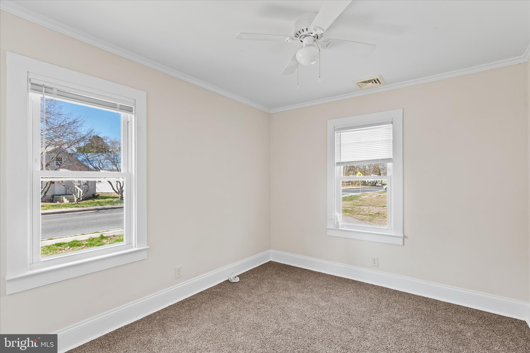 705 Roger Street Salisbury, MD 21804 - Photo 21 of 24 Lots of Windows