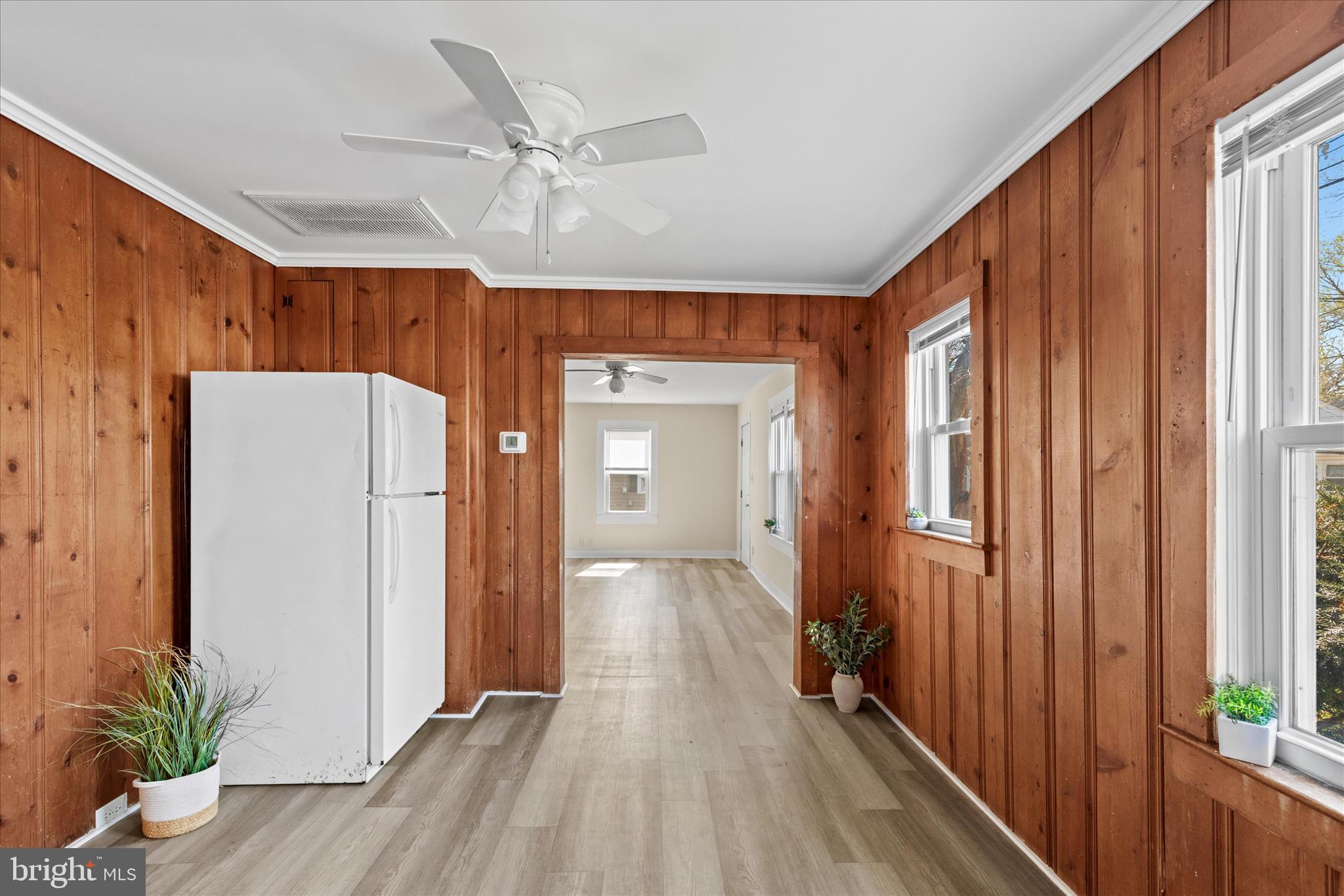 705 Roger Street Salisbury, MD 21804 - Photo 6 of 24 Kitchen & Dining