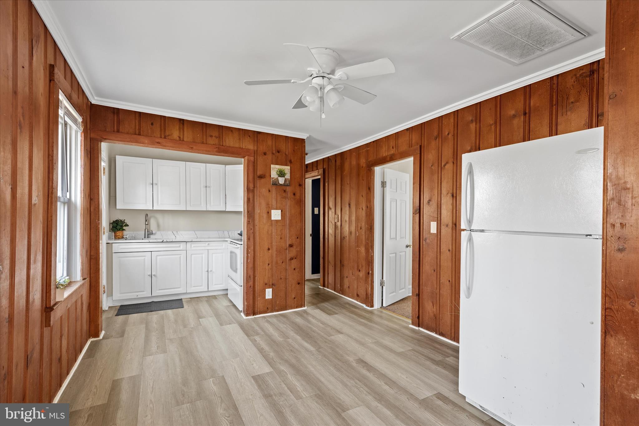 705 Roger Street Salisbury, MD 21804 - Photo 9 of 24 Kitchen & Dining