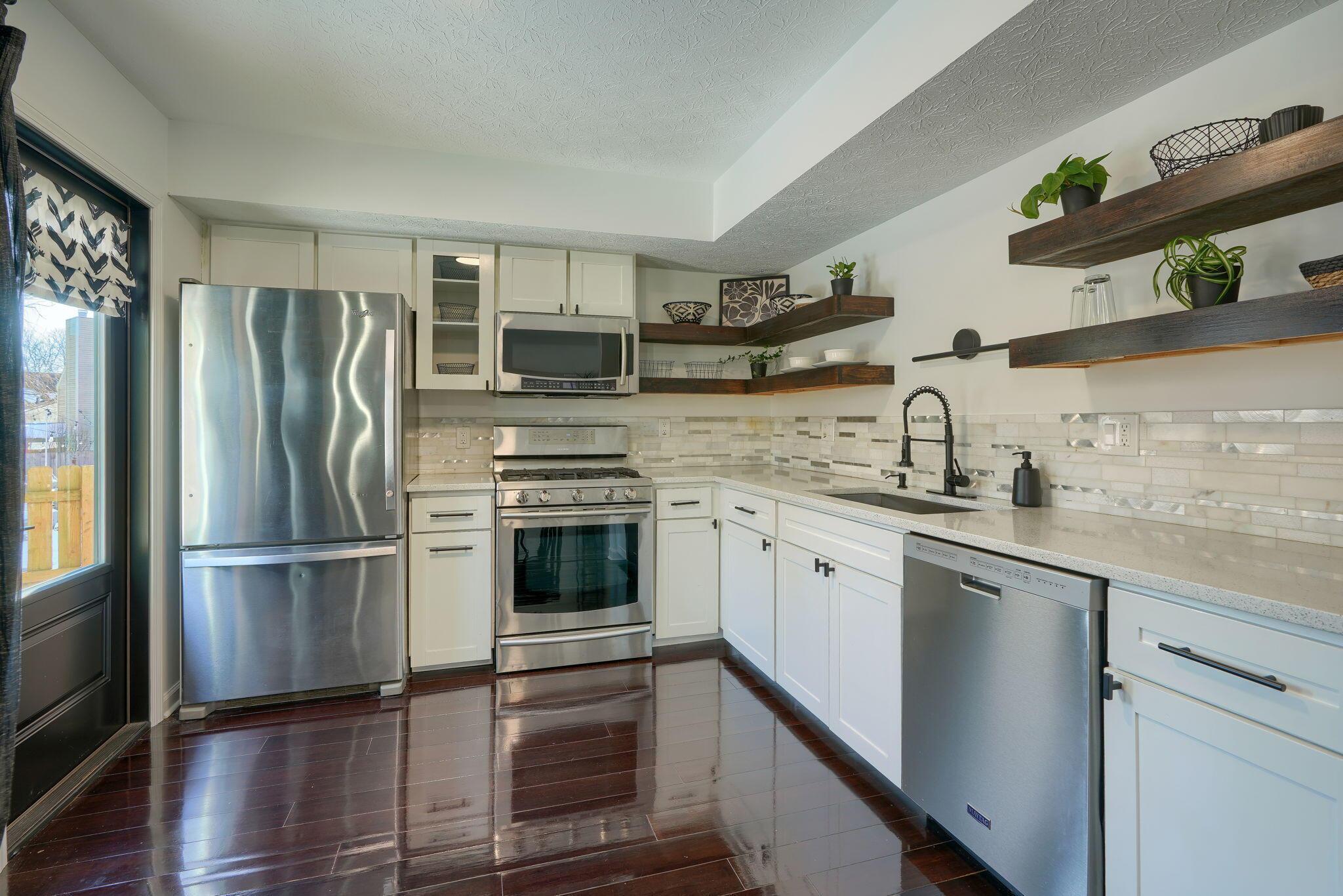 220 Ravine Ridge Drive North Powell, OH 43065 - Photo 14 of 66 Stainless Steel Appliances