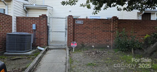 $240,000 | 11011 Park Road, Charlotte, NC 28226