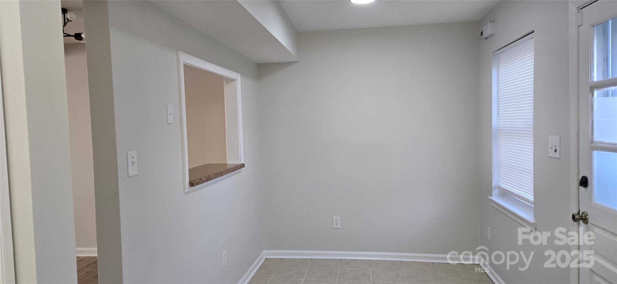 11011 Park Road Charlotte, NC 28226 - Photo 7 of 22 a view of small space