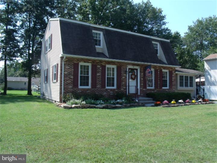 49 Jefferson Road Pennsville, NJ 08070 - Photo 3 of 25