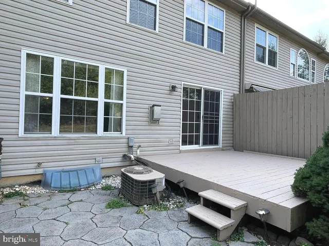 $369,900 | 25 Carousel Circle, Hershey, PA 17033