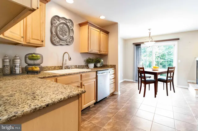 $369,900 | 25 Carousel Circle, Hershey, PA 17033