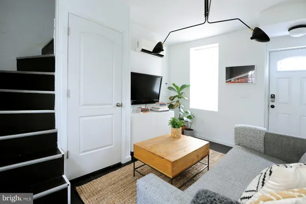 $1,400 | 1107 North Lee Street, Philadelphia, PA 19123