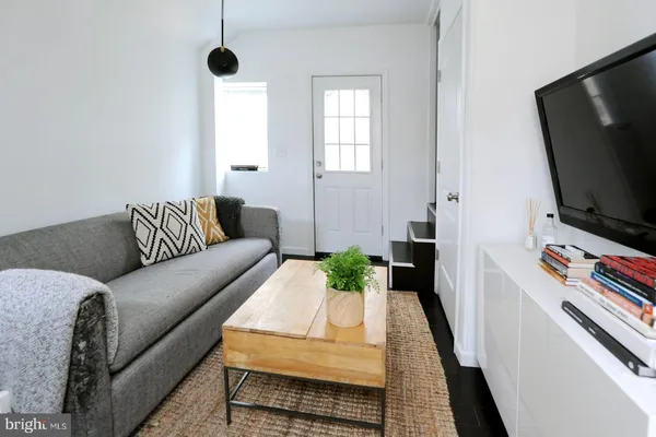 $1,400 | 1107 North Lee Street, Philadelphia, PA 19123