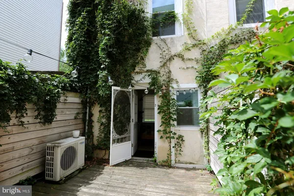 $1,400 | 1107 North Lee Street, Philadelphia, PA 19123