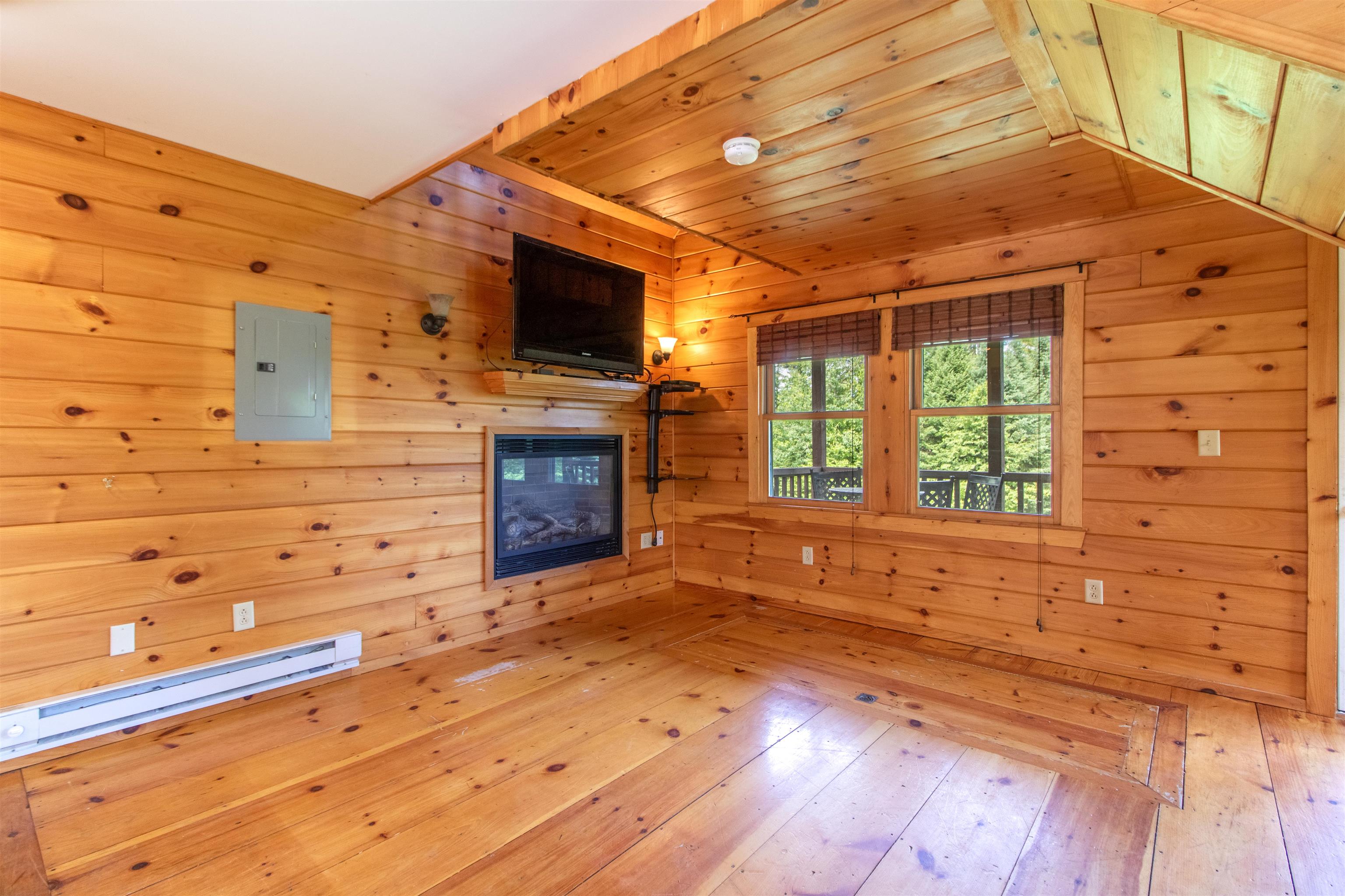 270 Kirby Road, Unit 3 Burke, VT 05832 - Photo 4 of 16