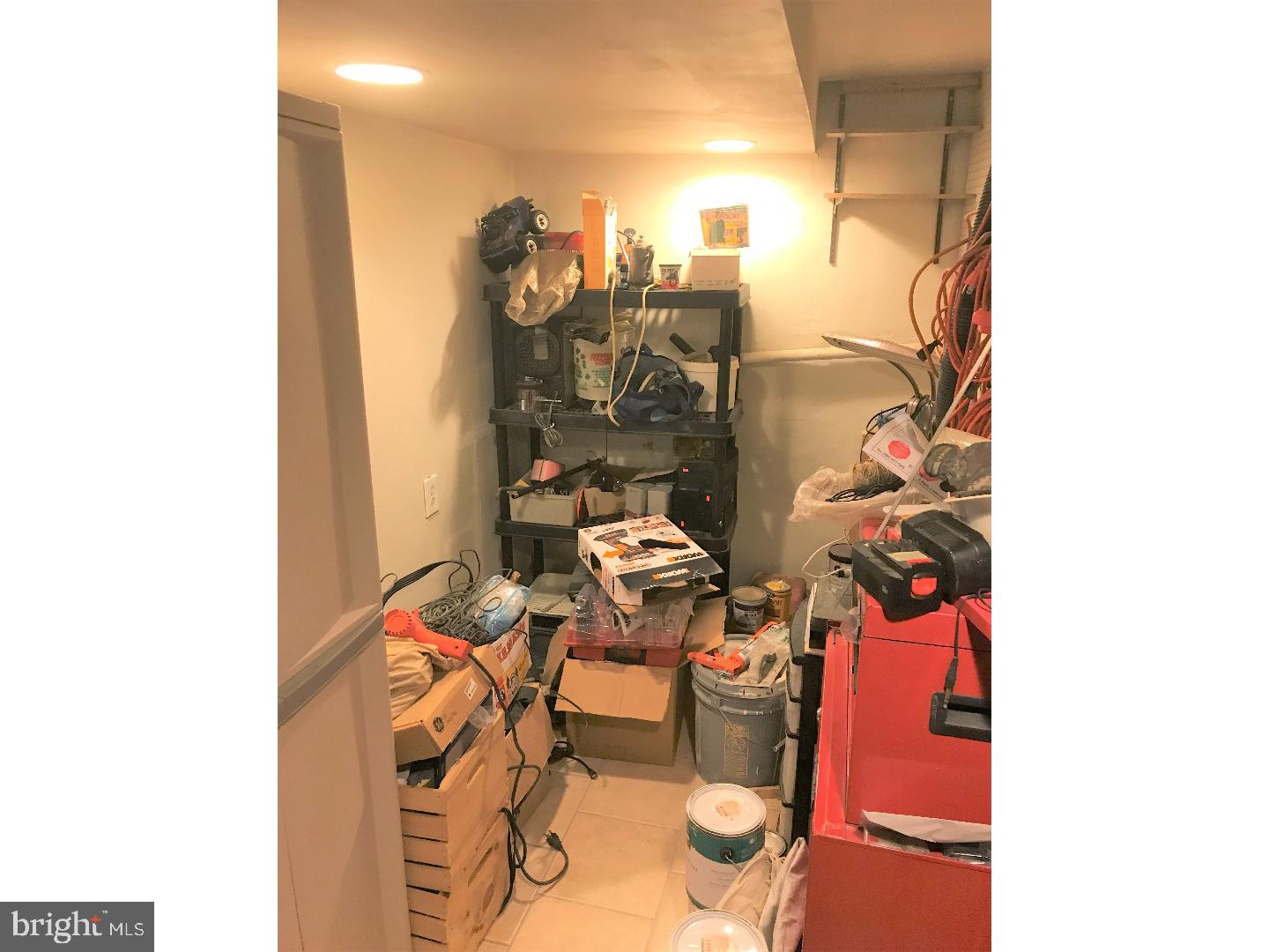 7215 Sommers Road Philadelphia, PA 19138 - Photo 15 of 25 Mud Room
