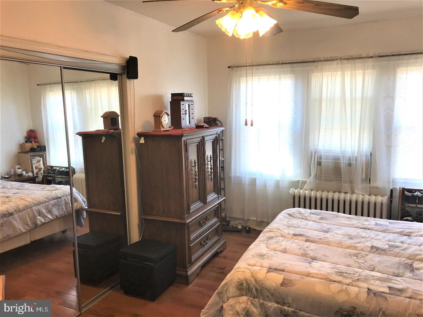 7215 Sommers Road Philadelphia, PA 19138 - Photo 22 of 25 Bedroom - Main