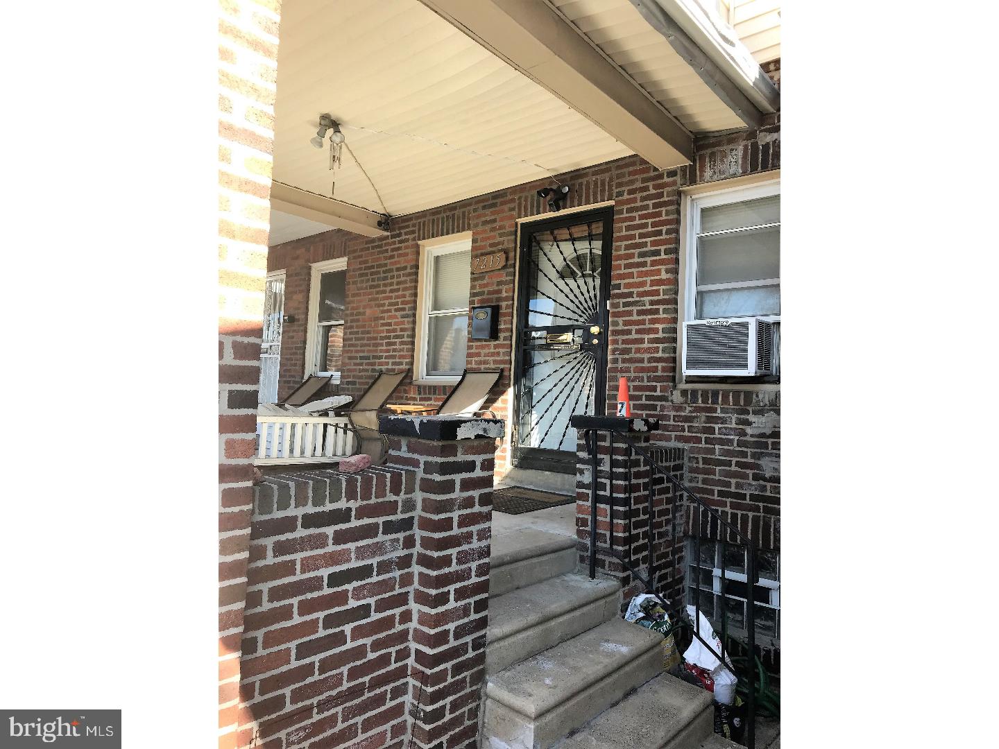 7215 Sommers Road Philadelphia, PA 19138 - Photo 4 of 25 Porch