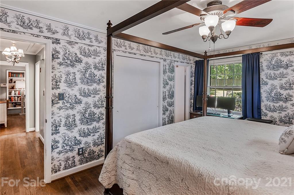 4727 Fairheath Road Charlotte, NC 28210 - Photo 24 of 41 Gallery Image 24