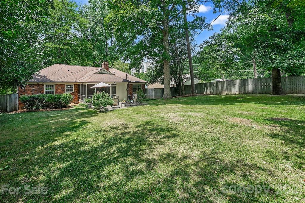 4727 Fairheath Road Charlotte, NC 28210 - Photo 35 of 41 Gallery Image 35