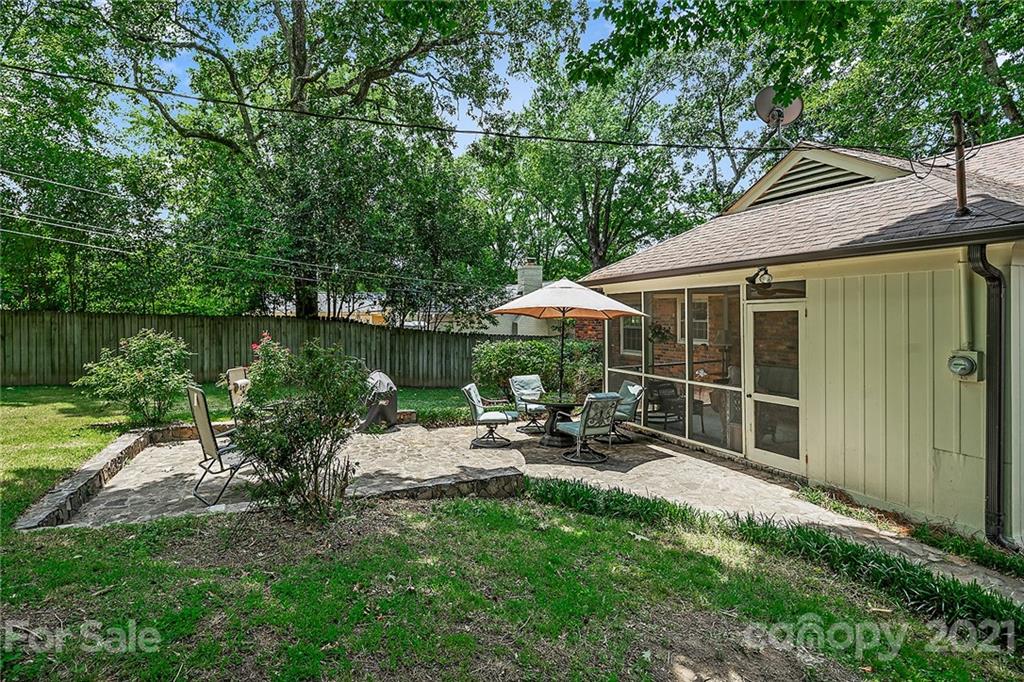 4727 Fairheath Road Charlotte, NC 28210 - Photo 36 of 41 Gallery Image 36