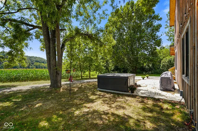 $599,999 | 5618 Hoover Road, Nashville, IN 47448