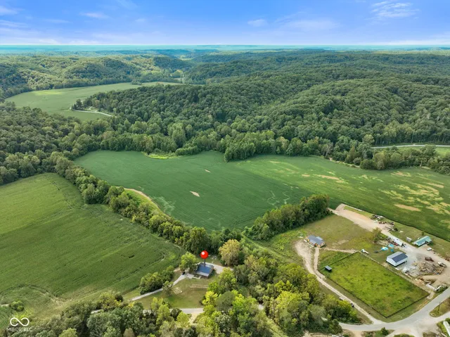 $599,999 | 5618 Hoover Road, Nashville, IN 47448