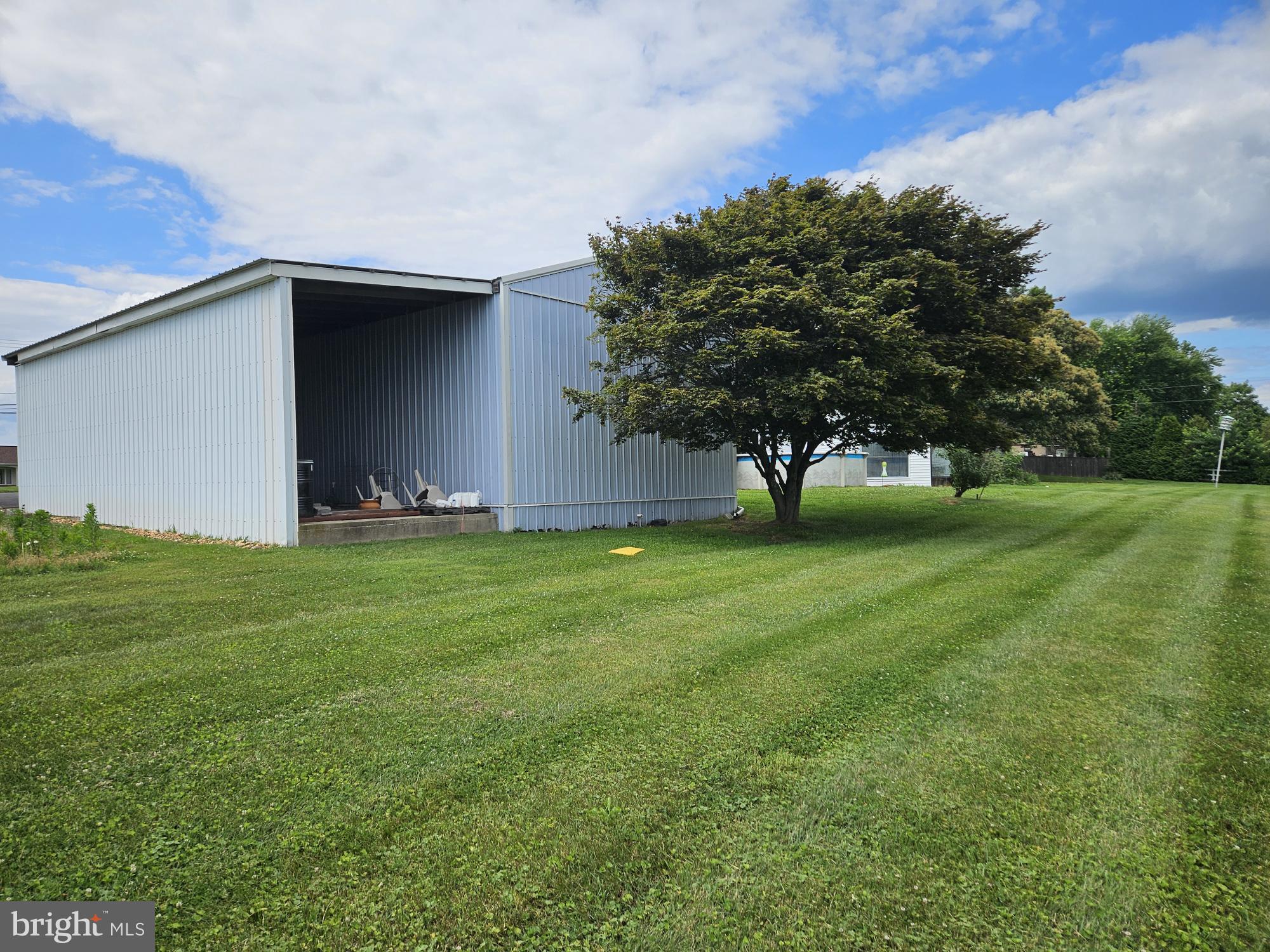 7015 Woodbine Road Woodbine, MD 21797 - Photo 26 of 60 Pole Barn