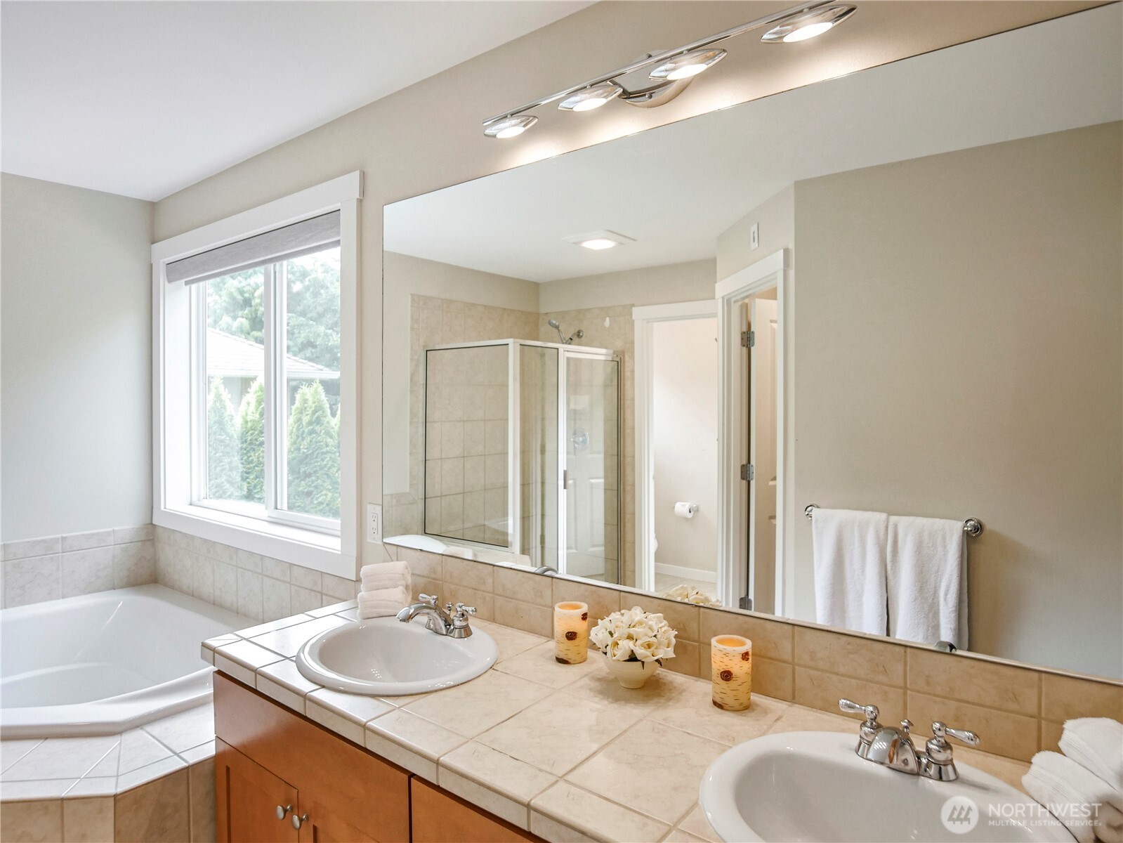 3819 216th Place Southeast Bothell, WA 98021 - Photo 24 of 40