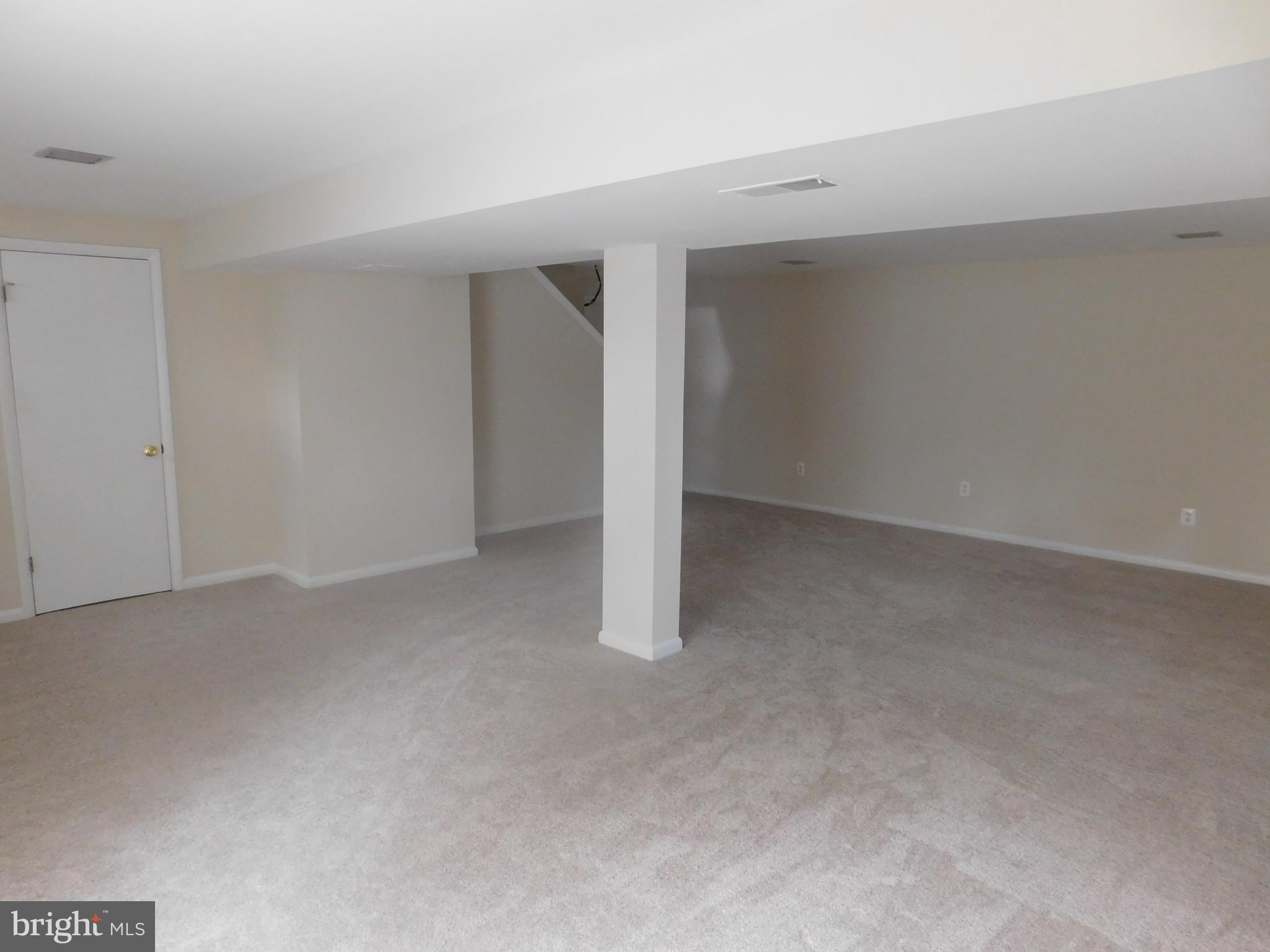9239 Rockefeller Lane Springfield, VA 22153 - Photo 14 of 20 a view of empty room