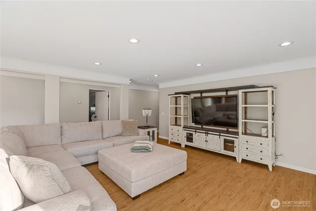 $565,000 | 8 Trinity Way, Cosmopolis, WA 98537