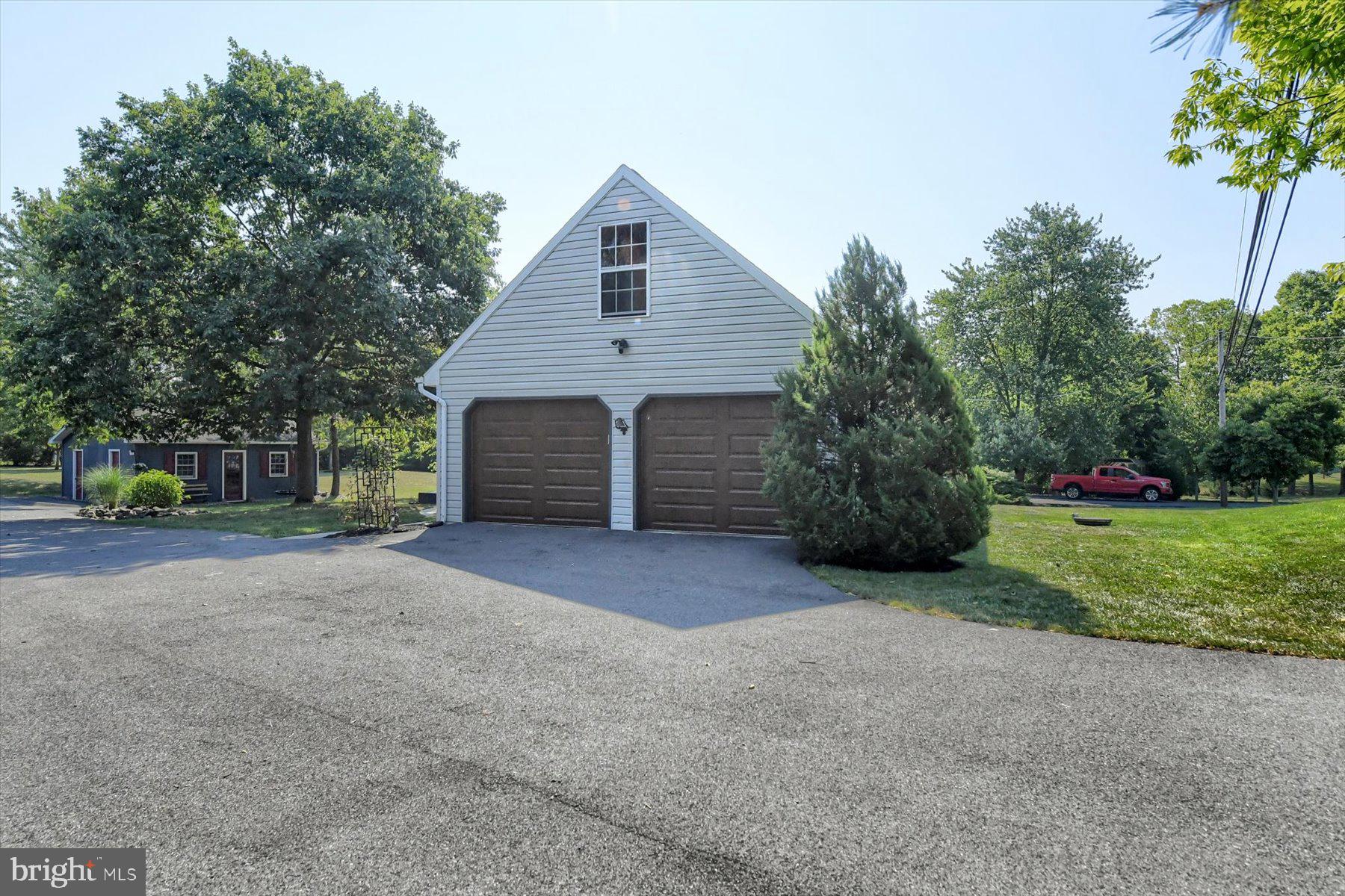 282 Rich Valley Road Carlisle, PA 17015 - Photo 32 of 49 Gallery Image 32