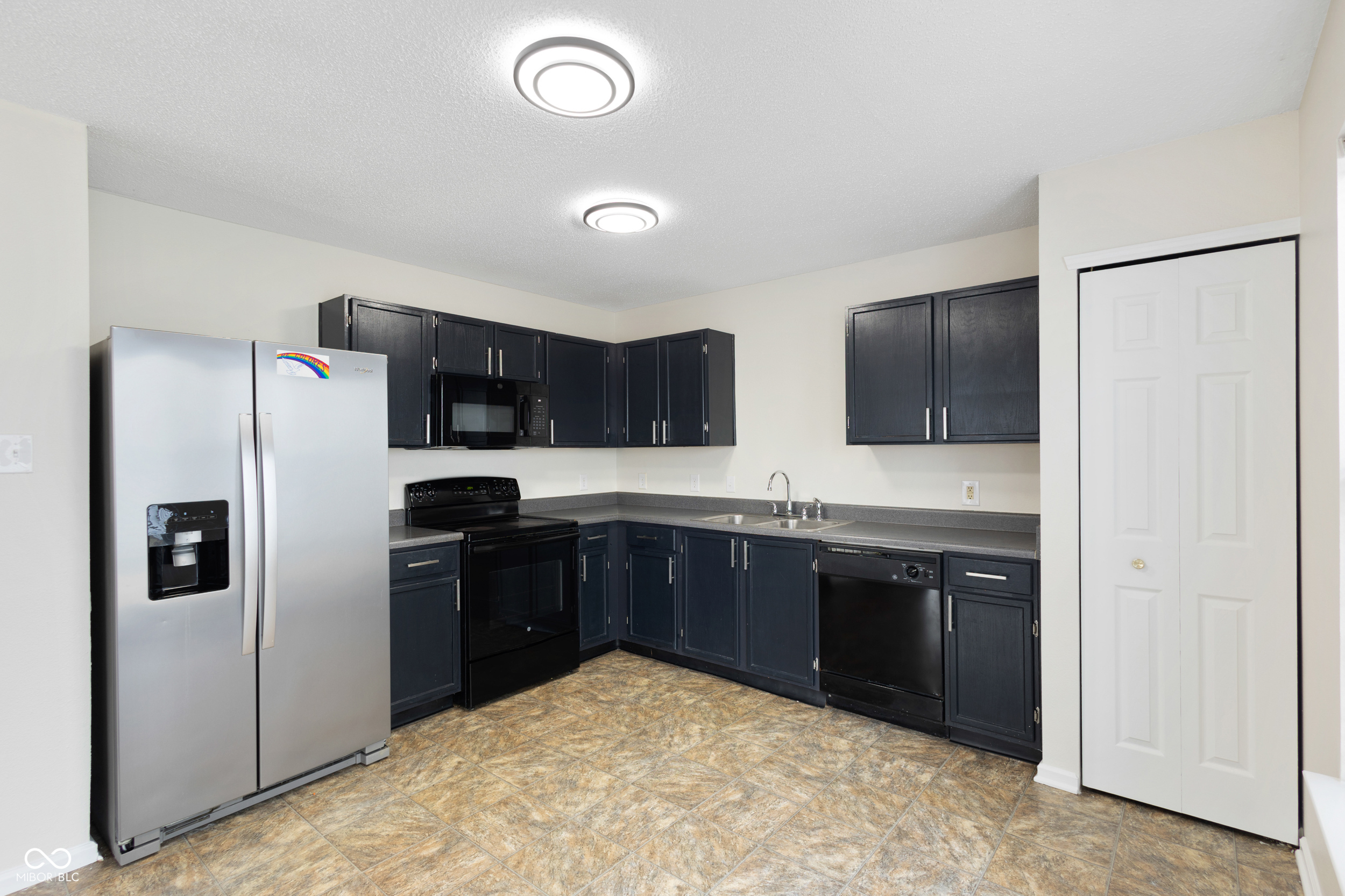 12710 Courage Crossing Fishers, IN 46037 - Photo 11 of 42