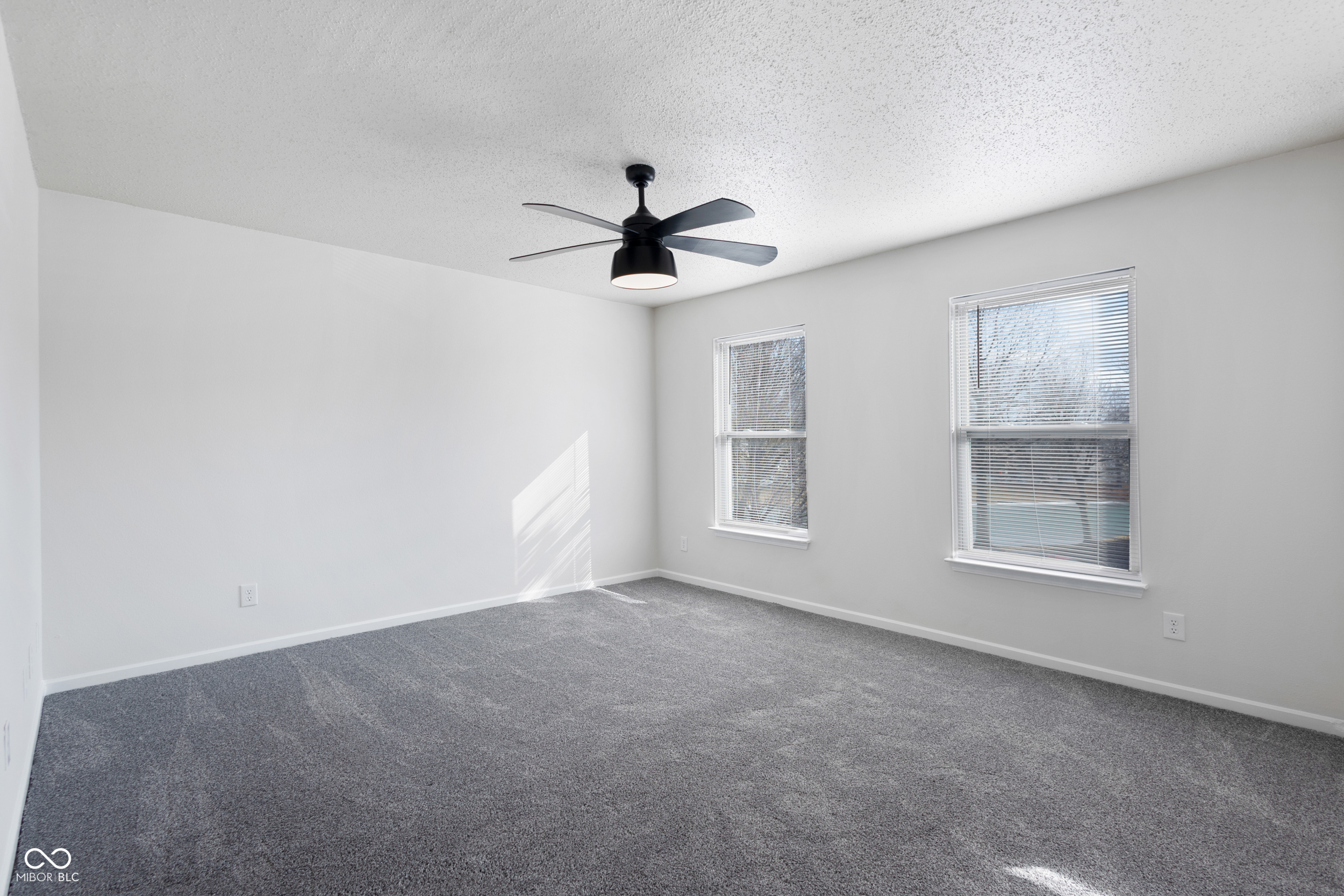 12710 Courage Crossing Fishers, IN 46037 - Photo 16 of 42
