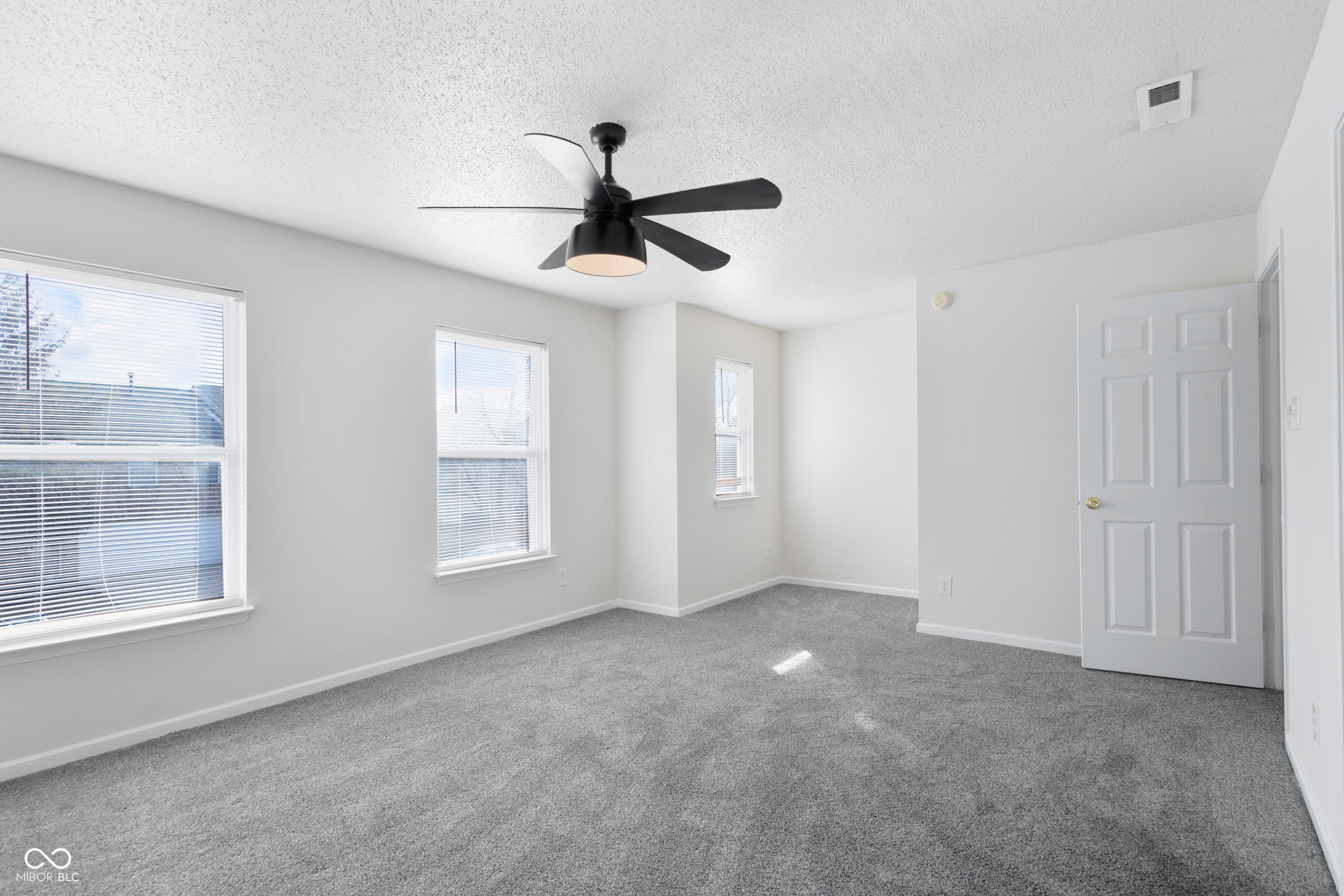12710 Courage Crossing Fishers, IN 46037 - Photo 18 of 42